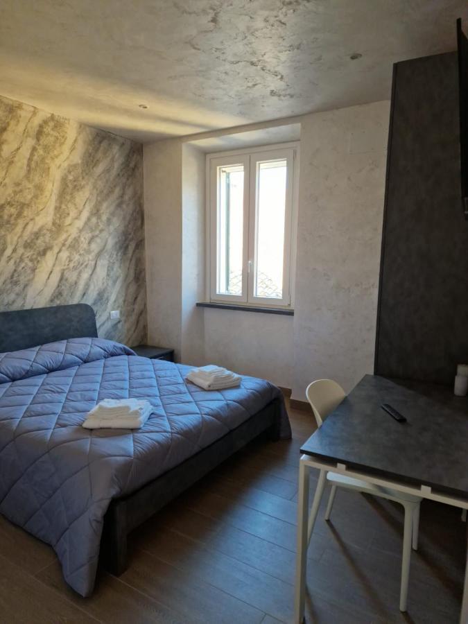 Piazza Duomo Hotel Tuscania Ngoại thất bức ảnh